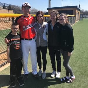 Meet your Posher, Bonnie